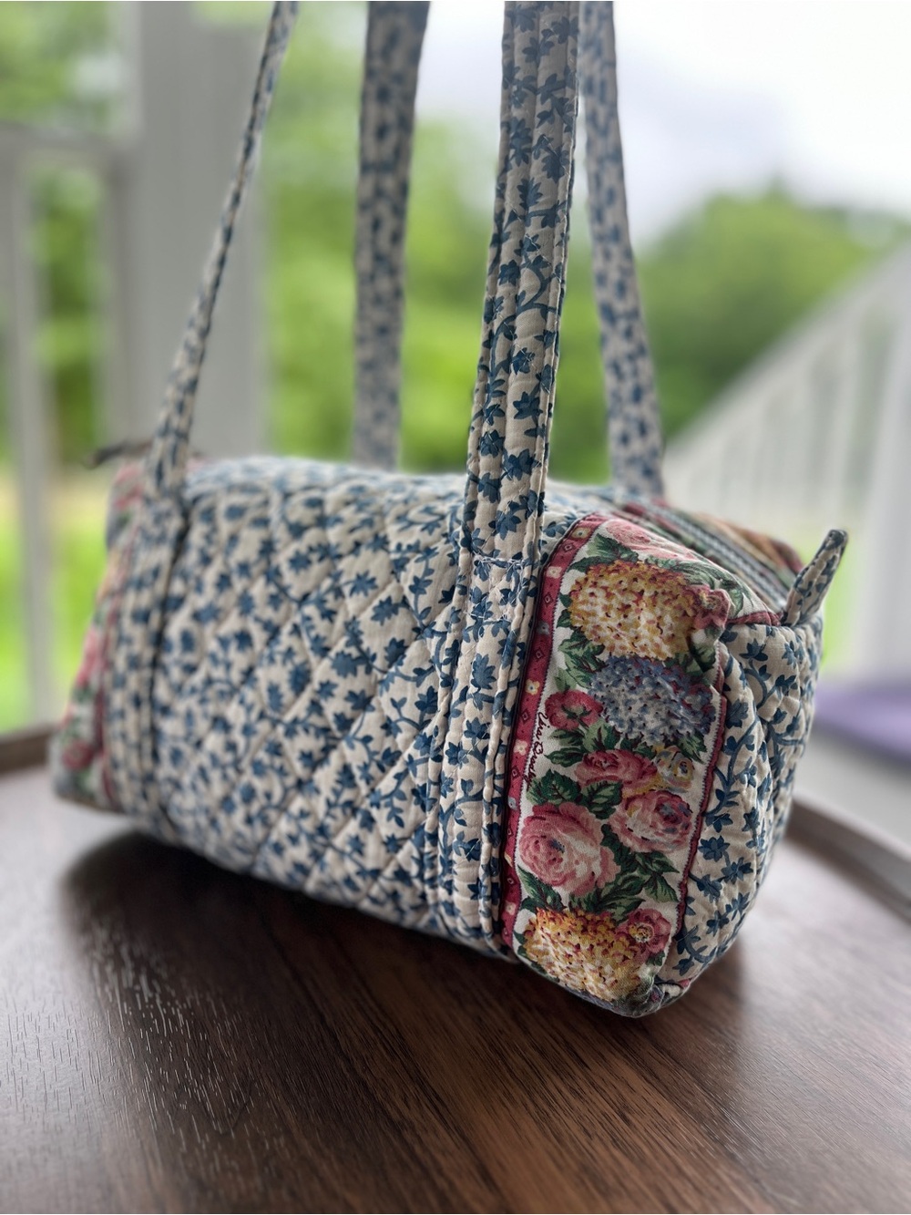 Vera Bradley Delft 100 handbag - Picture 5 of 13